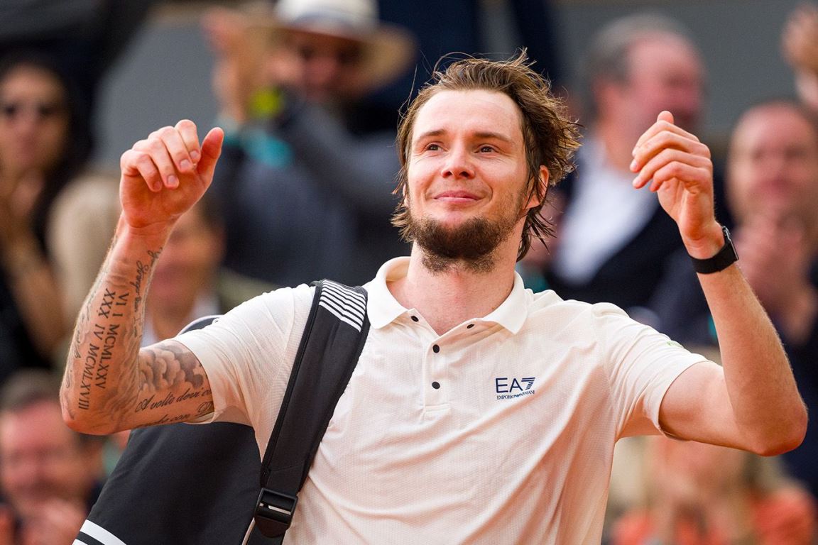 Александр Бублик взял шестой трофей ATP в карьере
