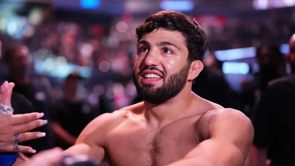 Легенда UFC вступилась за Армана Царукяна: язык фактов
